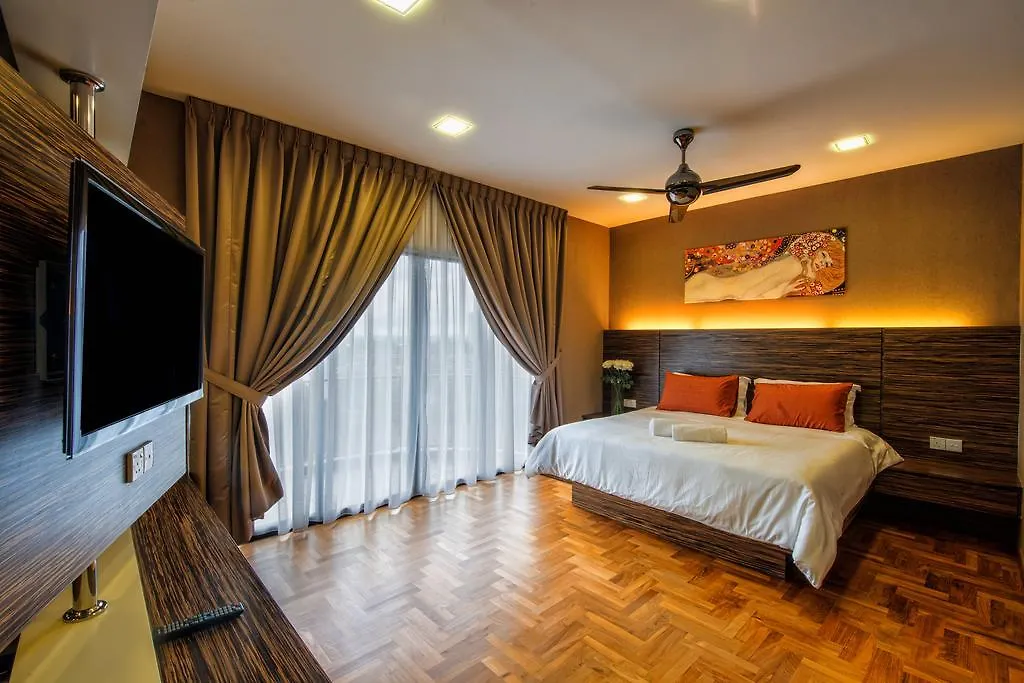 Lse @ Palm Garden Condominium Johor Bahru 0*,  Malaysia