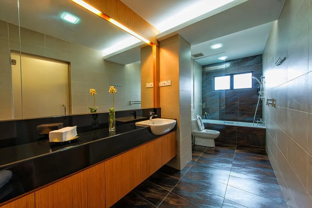 Lse @ Palm Garden Condominium Johor Bahru 0*,  Malaysia