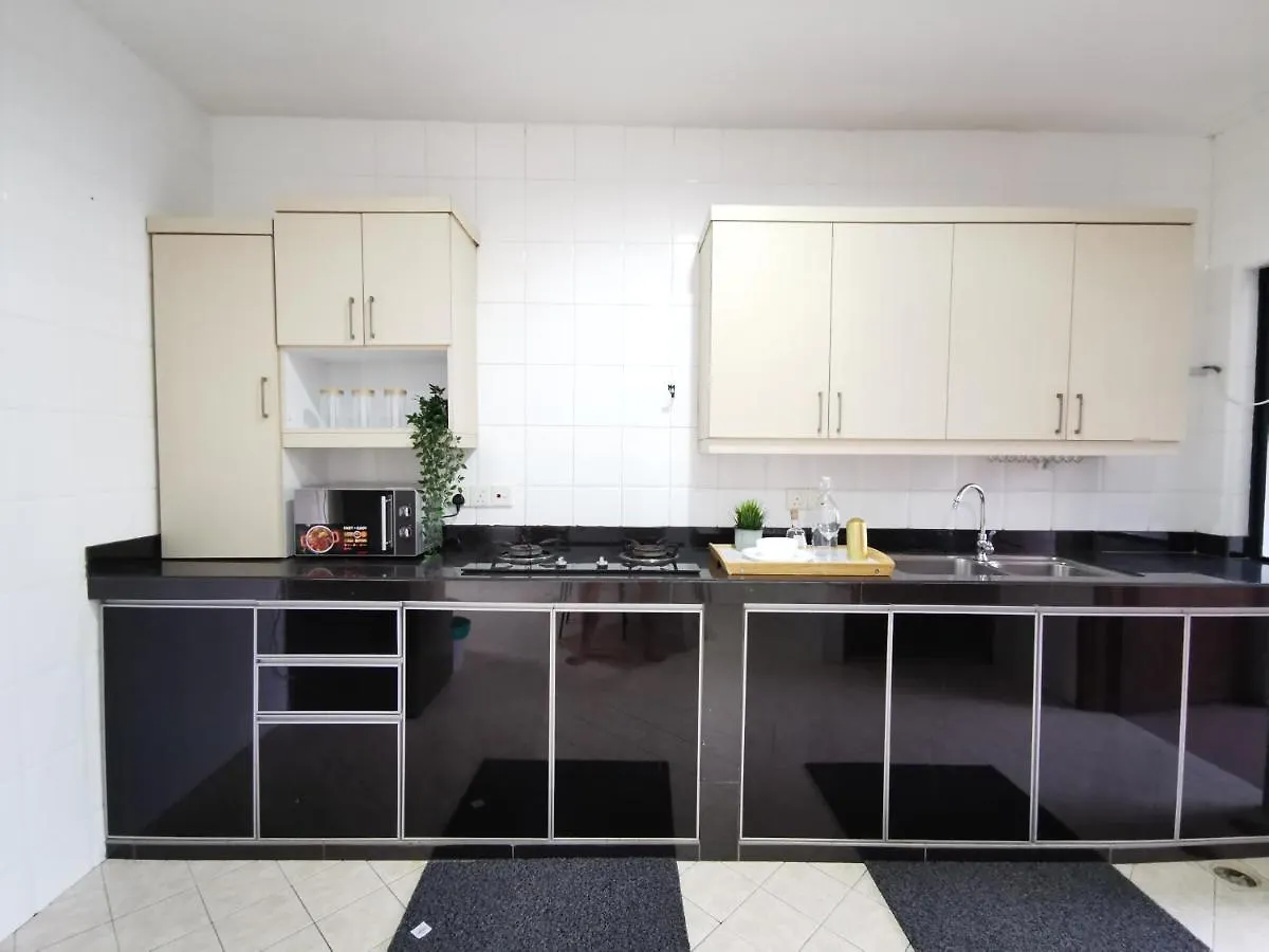 Lse @ Palm Garden Condominium Johor Bahru Apartment